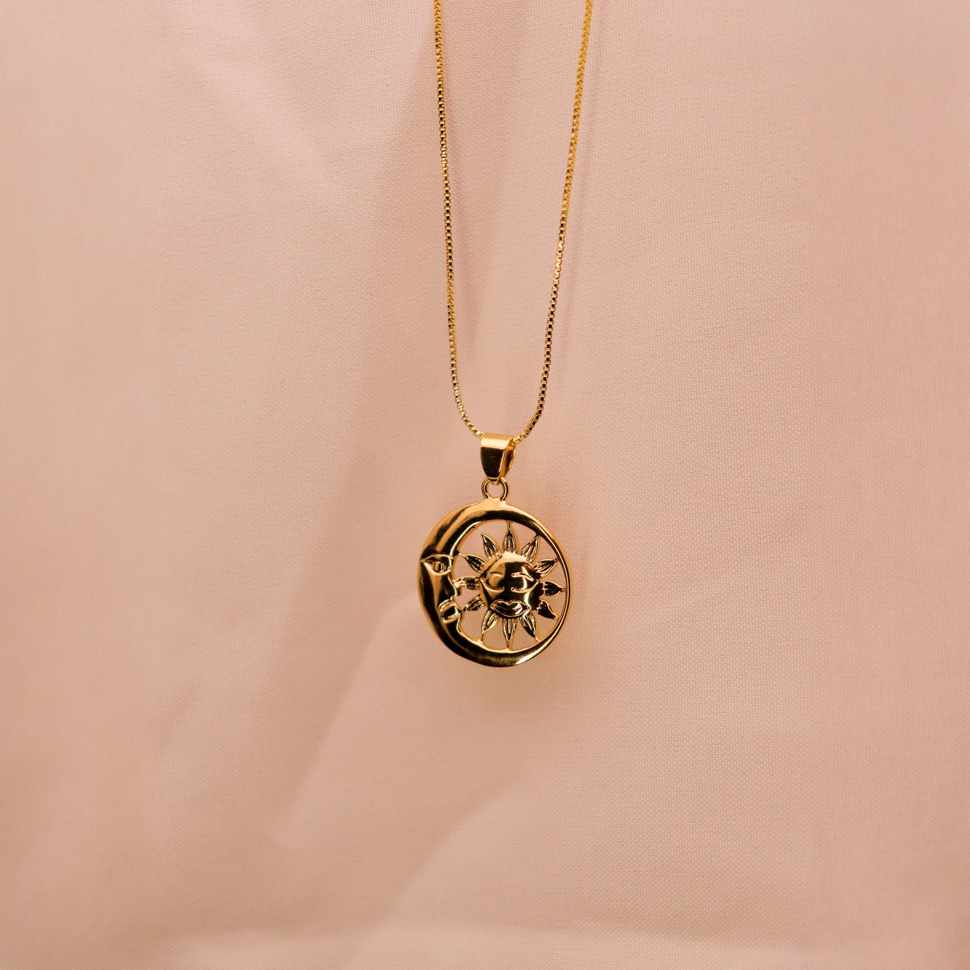 Cadena Vestigio 3